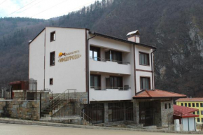 Къща за гости Мишурови Smolyan